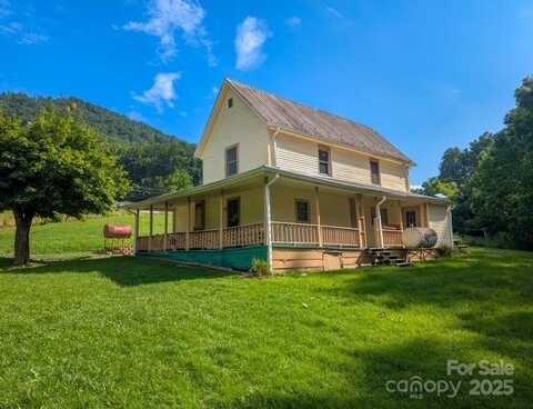 540 Pound Mill Branch Road NE, Burnsville, NC 28714