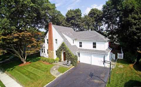 7 Buckingham Place, Norwalk, CT 06851