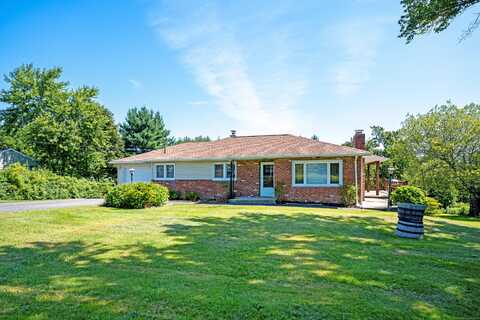 28 Barnes Road, Watertown, CT 06795