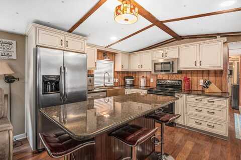 2600 S County Highway 183, DeFuniak Springs, FL 32435