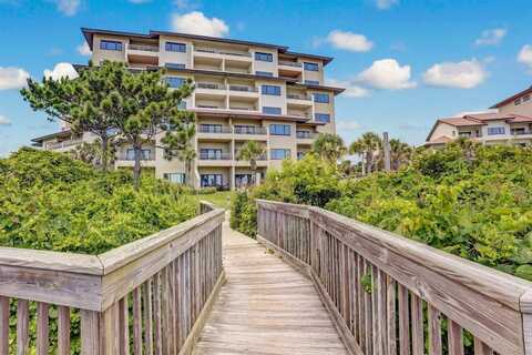 319/320 SANDCASTLES Court, Fernandina Beach, FL 32034
