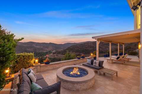 1660 Valecroft Avenue, Westlake Village, CA 91361