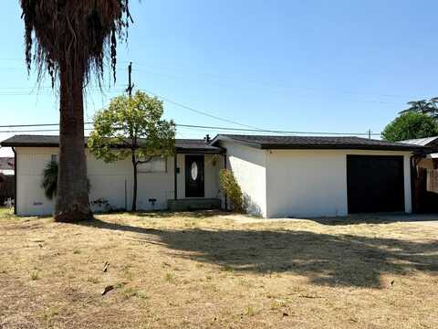 22 Beverly Drive, Clovis, CA 93612