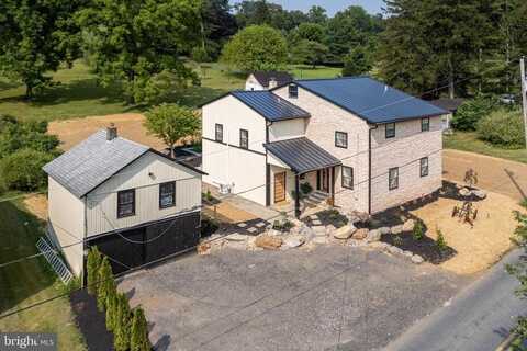 2477 WASSERGASS ROAD, HELLERTOWN, PA 18055