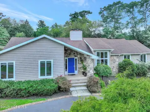 2 Putnam Court, Holmdel, NJ 07733