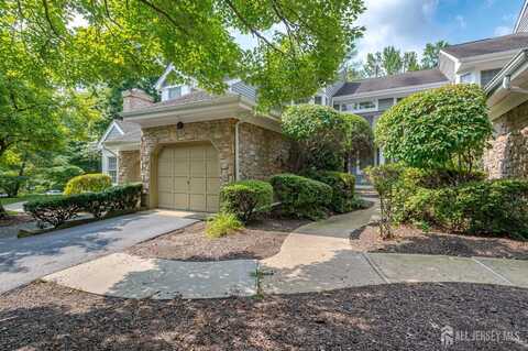 22 Brookwood Court, Brunswick Gardens, NJ 08540