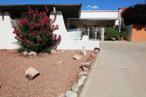 704 WESTERN Drive, Rio Communities, NM 87002