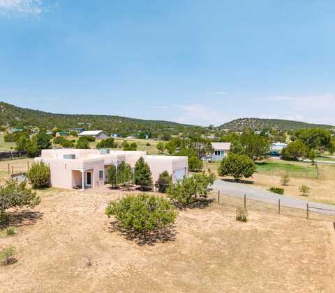 31 BABALOS Drive, Tijeras, NM 87059