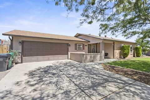 4725 ZIRCONIA Drive NE, Rio Rancho, NM 87124