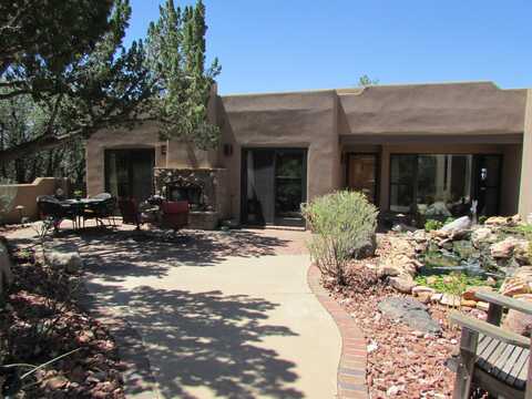1025 TRAMWAY Lane NE, Albuquerque, NM 87122