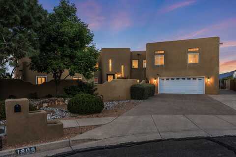 1809 ARCHULETA Drive NE, Albuquerque, NM 87112