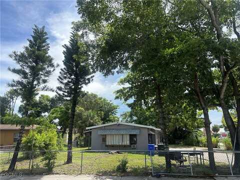 2251 Hanson Street, Fort Myers, FL 33901