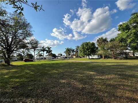 310 Georgia Avenue, Fort Myers, FL 33905