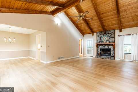 2261 Ravenwood, Marietta, GA 30066
