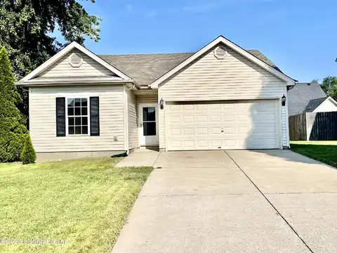 11204 Sand Lake Ct, Louisville, KY 40272