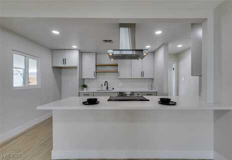 111 Cedar Street, Henderson, NV 89015