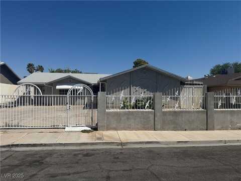 7612 Seagull Avenue, Las Vegas, NV 89145
