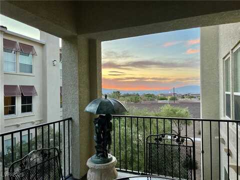2555 Hampton Road, Henderson, NV 89052