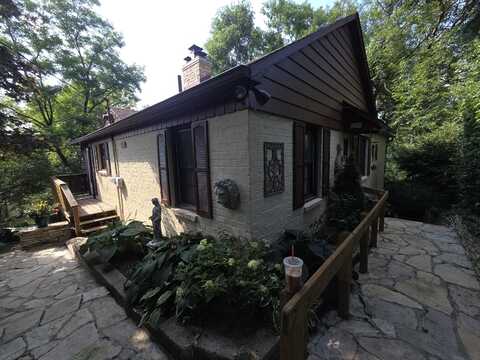 30 Sunset Trail, Portage, IN 46368