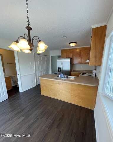 2104 Flagstone Court, Greenville, NC 27834