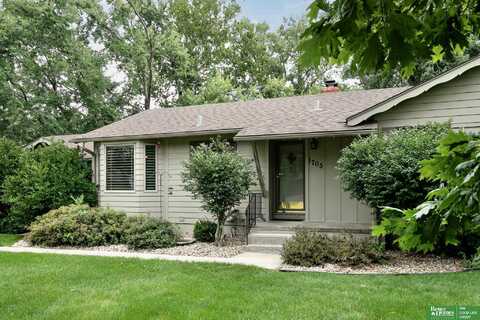 1705 S 116th Street, Omaha, NE 68144