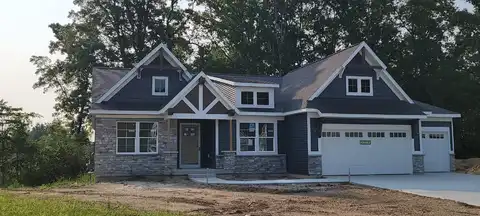 1460 Kimber Drive, Lowell, MI 49331