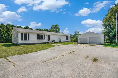68715 66th Avenue, Watervliet, MI 49098