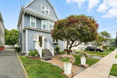 61 Riggs Pl, West Orange, NJ 07052