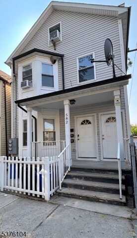 582 N 5Th St, Newark, NJ 07107