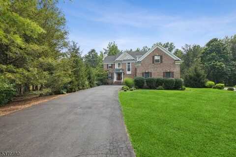 28 Everson Pl, Bernardsville, NJ 07920