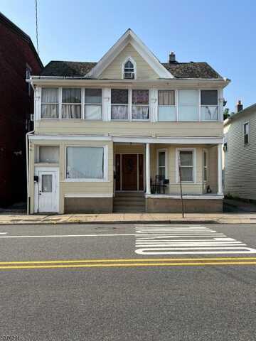 5 Kiel Ave, Butler, NJ 07405