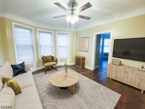 49 Columbia Ave, Newark, NJ 07106