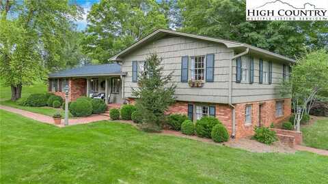 306 Frank Edwards Road, West Jefferson, NC 28694