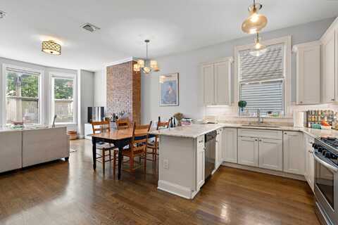 61 RESERVOIR AVE, JC, Heights, NJ 07307