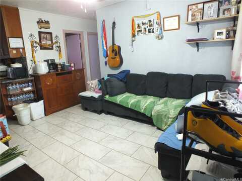 828 Puuhale Road, Honolulu, HI 96819