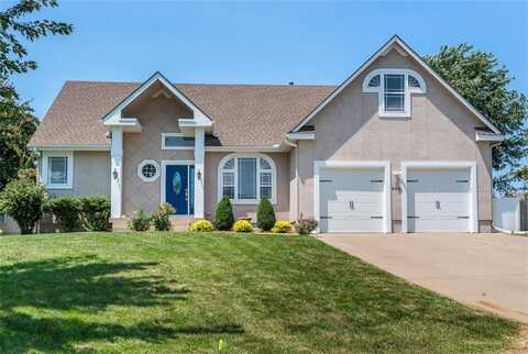 904 Dogwood Drive, Raymore, MO 64083