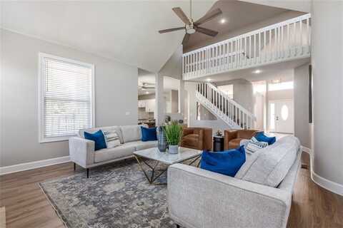 904 Dogwood Drive, Raymore, MO 64083