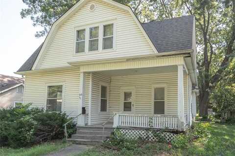 313 S Ash Street, Ottawa, KS 66067