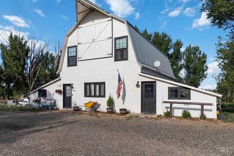 5805 E Denver Rd, New Plymouth, ID 83655