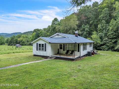 118 N Meredith Rd, Pioneer, TN 37847
