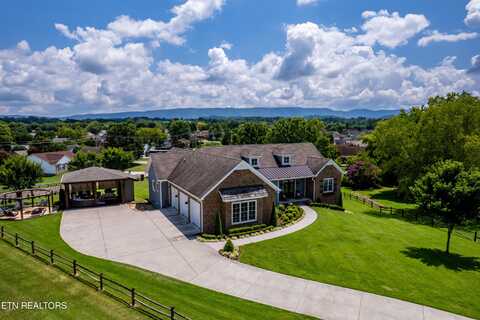 1322 Stonehenge Drive, Maryville, TN 37803