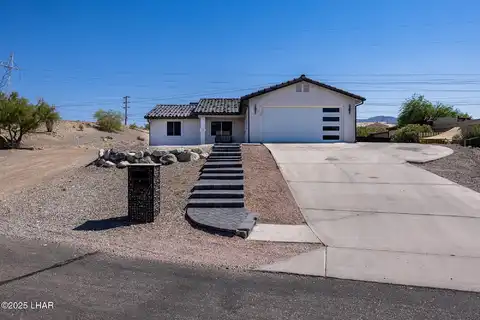 3423 Lancer Ln, Lake Havasu City, AZ 86406