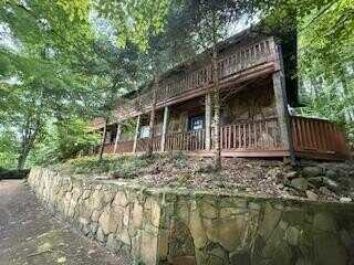 1021 Luzerne Court, Gatlinburg, TN 37738