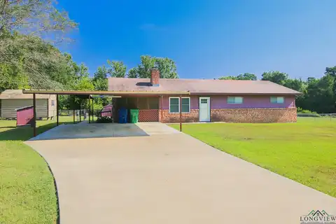2825 Jay Dr, Longview, TX 75605