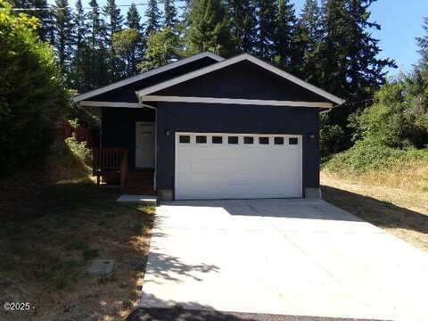 163 NE 6th Street, Toledo, OR 97391