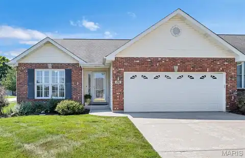81 Foxgate Court, Saint Peters, MO 63376
