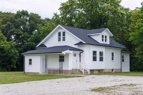 18347 Windy Hill Road, Staunton, IL 62088