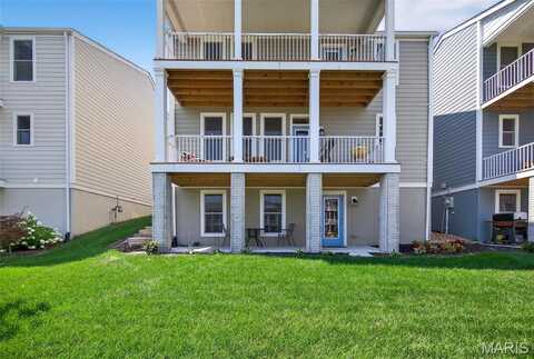 210 Suntan Place, Saint Charles, MO 63301