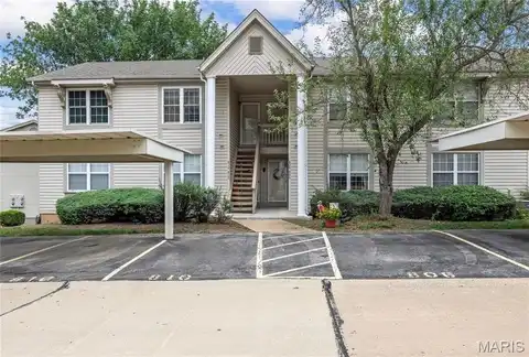 808 Sugar Valley Court, Saint Peters, MO 63376