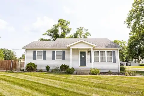 800 Washington Street, Saint Libory, IL 62282